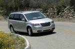 Chrysler Town & Country 2008 года